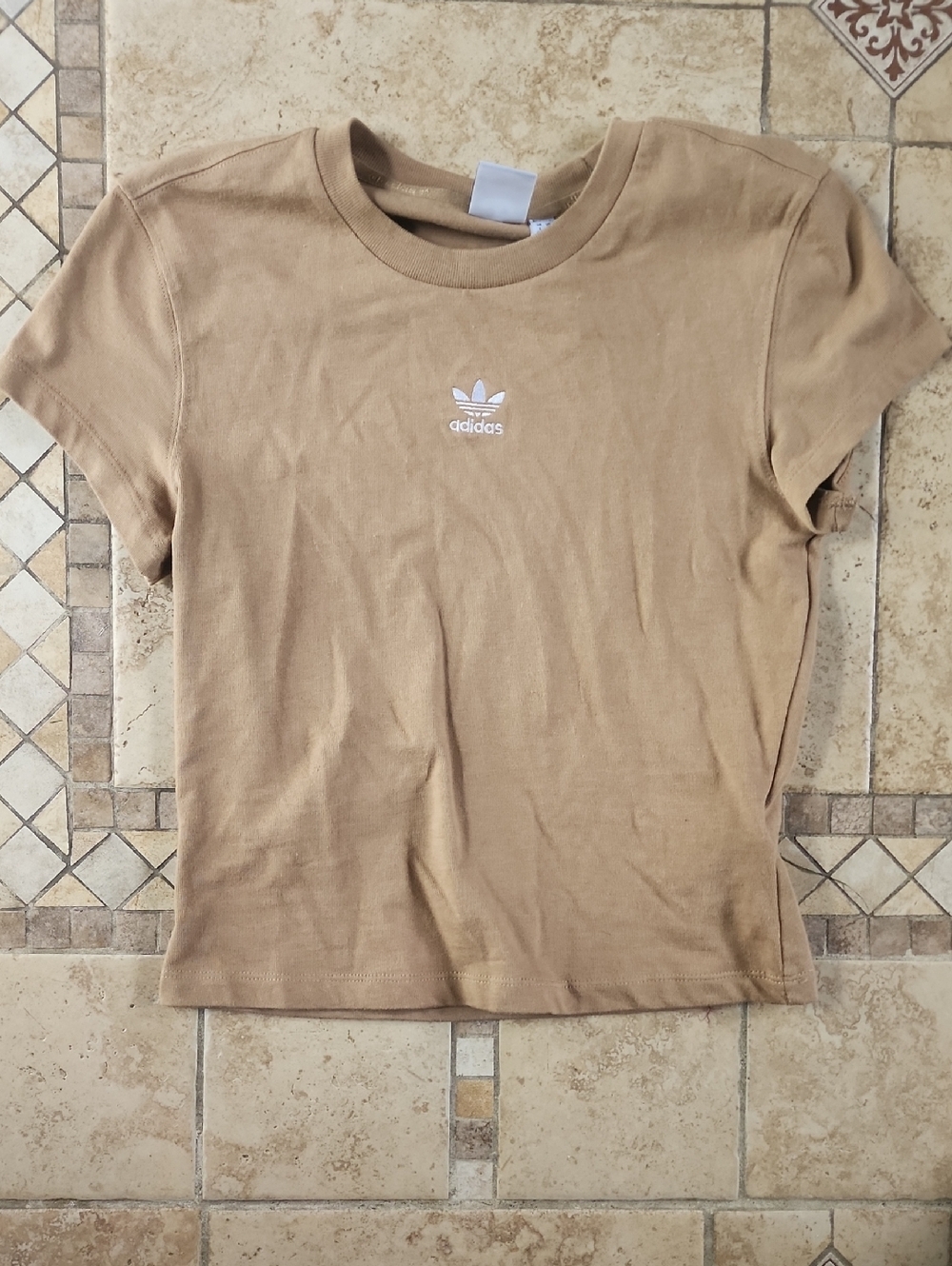 Adidas Womenโs Tan Trefoil Slim Tee